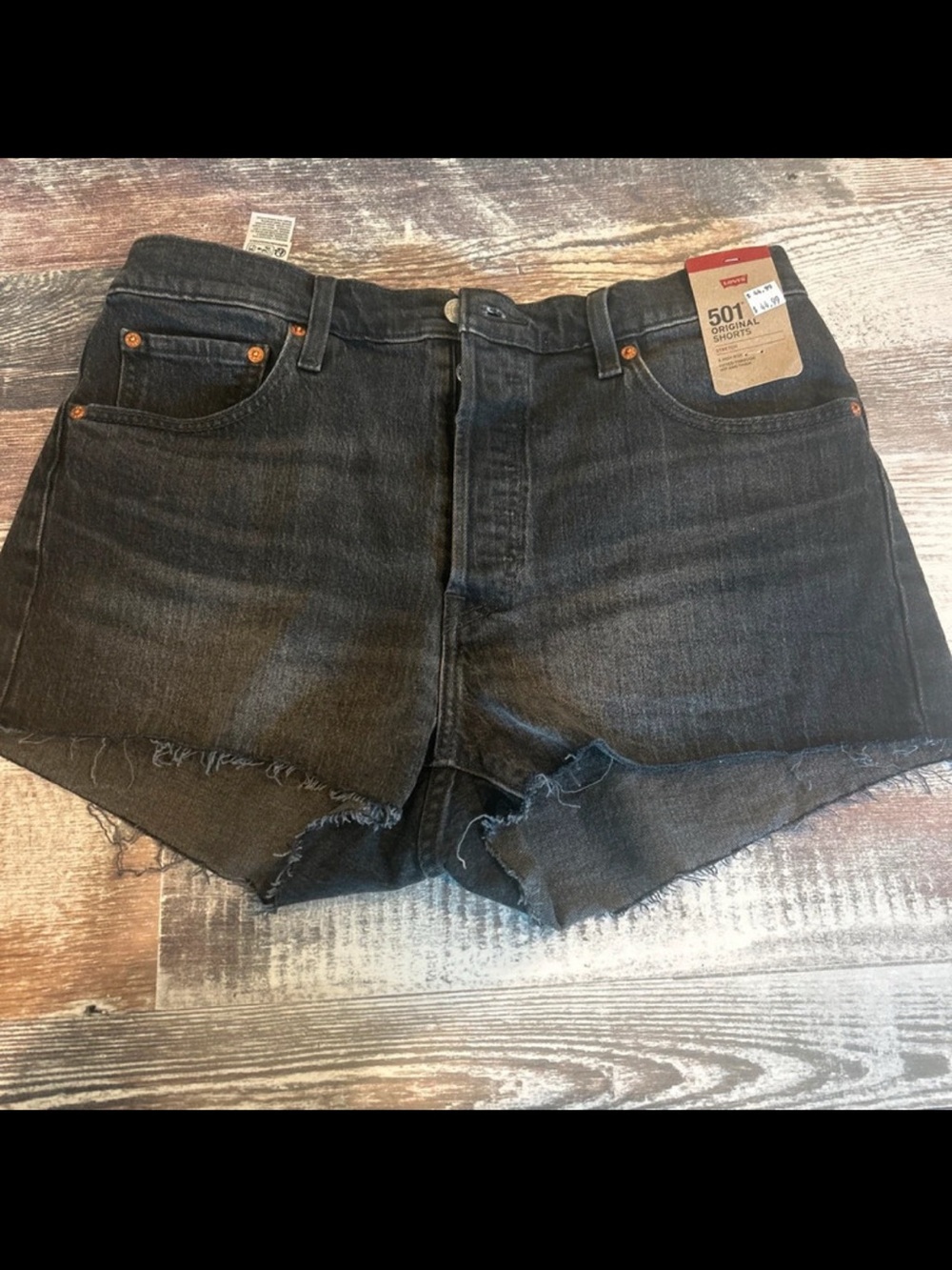 NWT Levi's 501 Black shorts